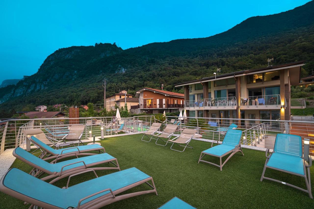 Bellagio Village- 4 Apartments By The Lake - Seasonal Warm Pool And Sauna Oliveto Lario Extérieur photo