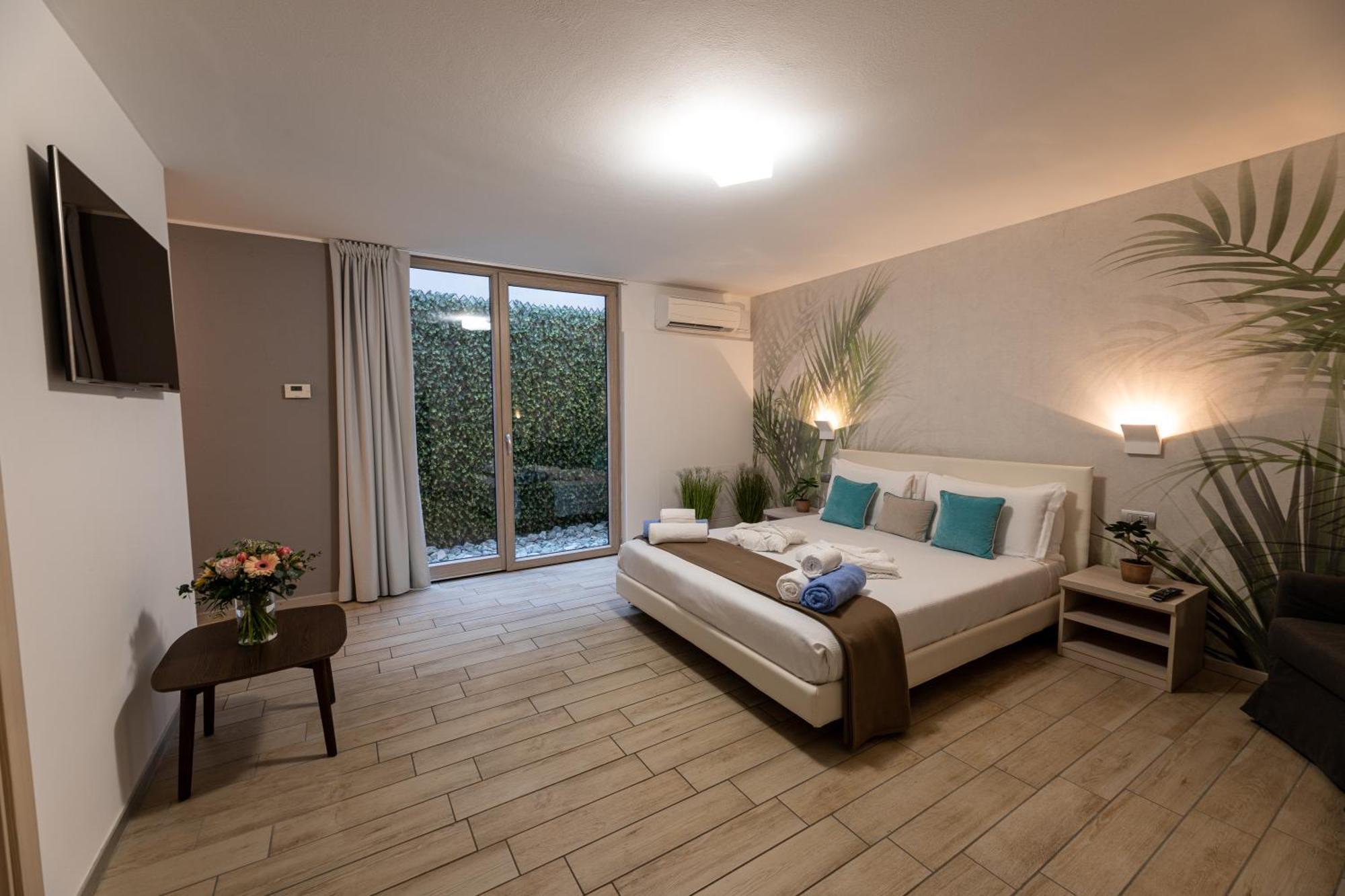 Bellagio Village- 4 Apartments By The Lake - Seasonal Warm Pool And Sauna Oliveto Lario Extérieur photo